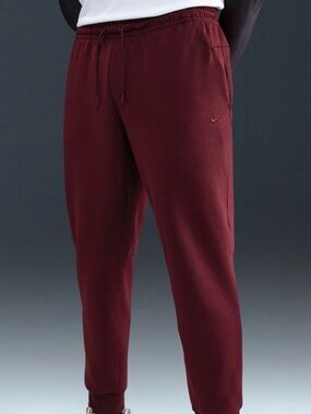 NWT Nike Mens Dri-Fit Primary Fleece Maroon UV Jogger Pants Active Medium NEW
